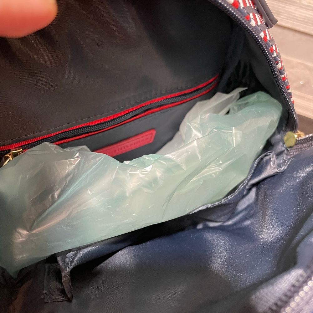 Tommy Hilfiger Mini Backpack 🎒 🏷NWT - Picture 5 of 8